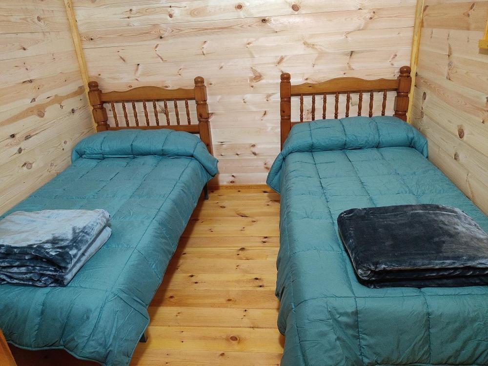 Cabanas Camping Sierra De Penascosa Esterno foto