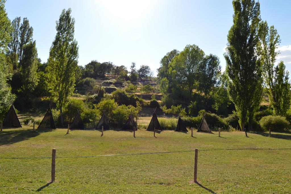Cabanas Camping Sierra De Penascosa Esterno foto